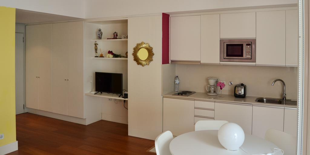 Your Home In Palacio Do Bairro Alto Lisbon Bilik gambar